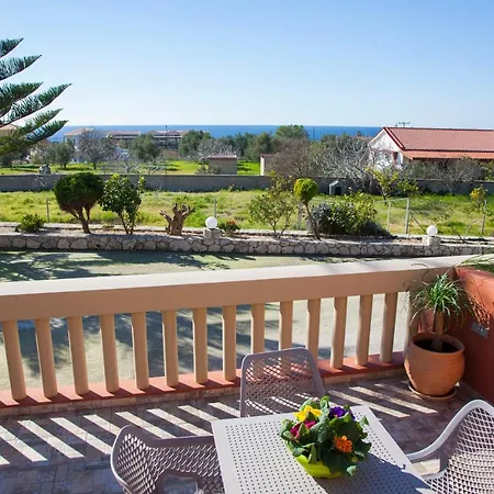 Paporas Apartamento Svoronata